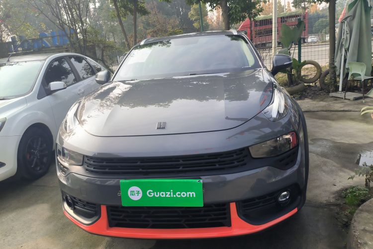 领克02 2019款 1.5T DCT两驱耀版 国VI车身外观2