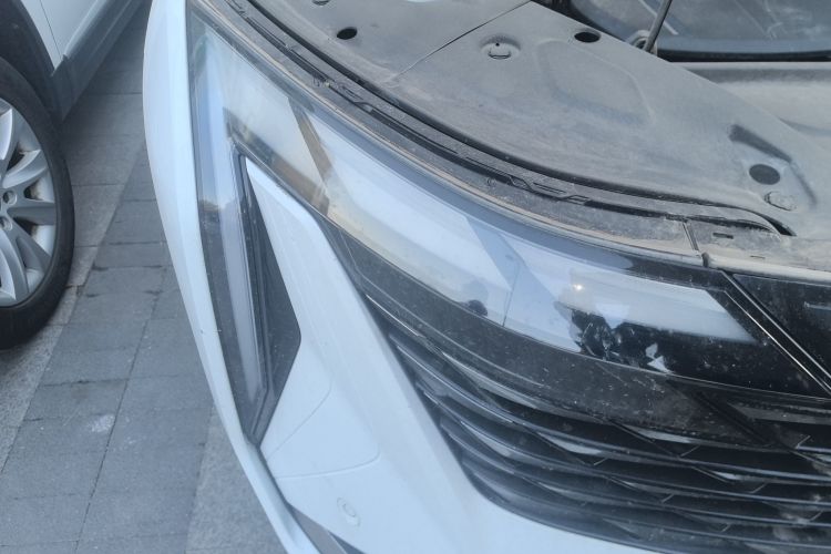 吉利汽车 博越L 2023款 1.5TD DCT尊贵型车身外观8