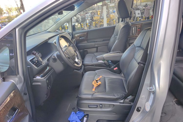 本田 奥德赛 2015款 2.4L 智享版中控内饰19