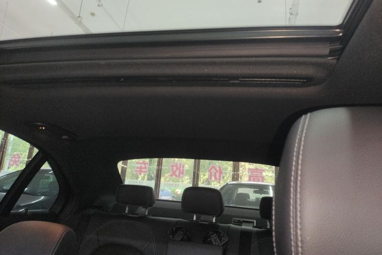 奔驰C级 2021款 C 260 星耀臻藏版中控内饰22