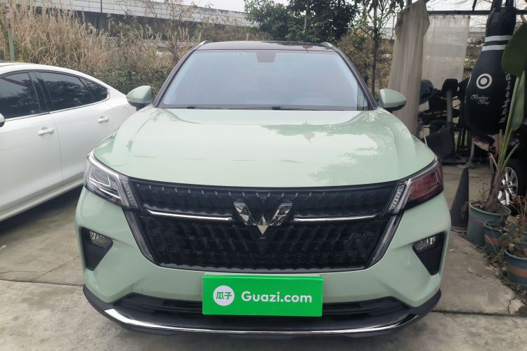 五菱汽车 五菱星辰 2021款 1.5T CVT星辉版车身外观2