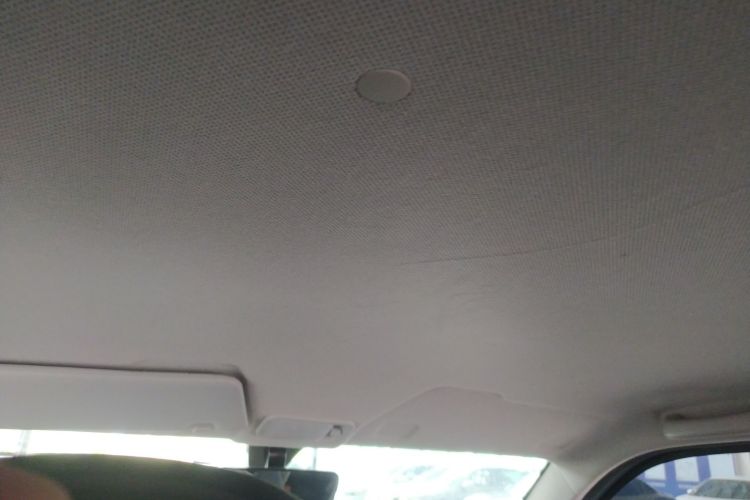 五菱汽车 宏光MINIEV 2022款 轻松款 磷酸铁锂中控内饰22