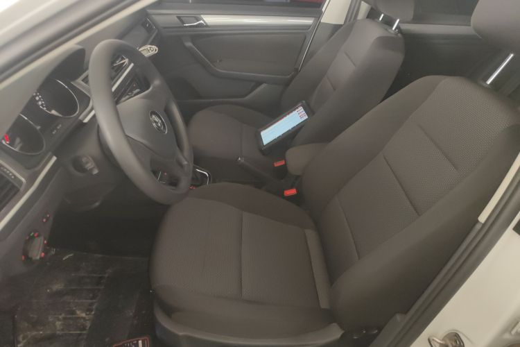 大众 2019款 改款 宝来·传奇 1.5L 自动时尚型 国VI中控内饰19