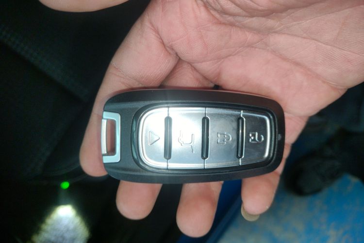 福特 福克斯 2020款 三厢 EcoBoost 180 自动锋潮型中控内饰11