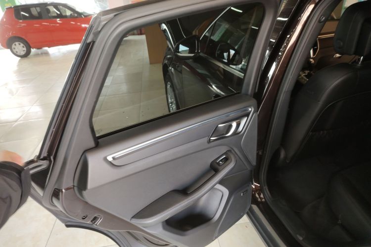 保时捷 2017款  Macan 2.0T中控内饰7008