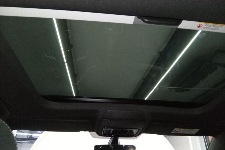 大众 高尔夫 2023款 改款 280TSI DSG R-Line Lite中控内饰22