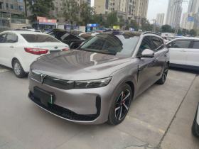 岚图汽车 岚图FREE 2025款 FREE+ 四驱乾崑版