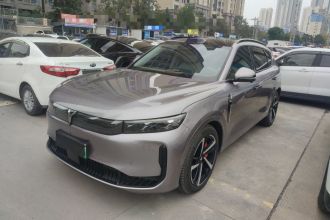 岚图汽车 岚图FREE 2025款 FREE+ 四驱乾崑版