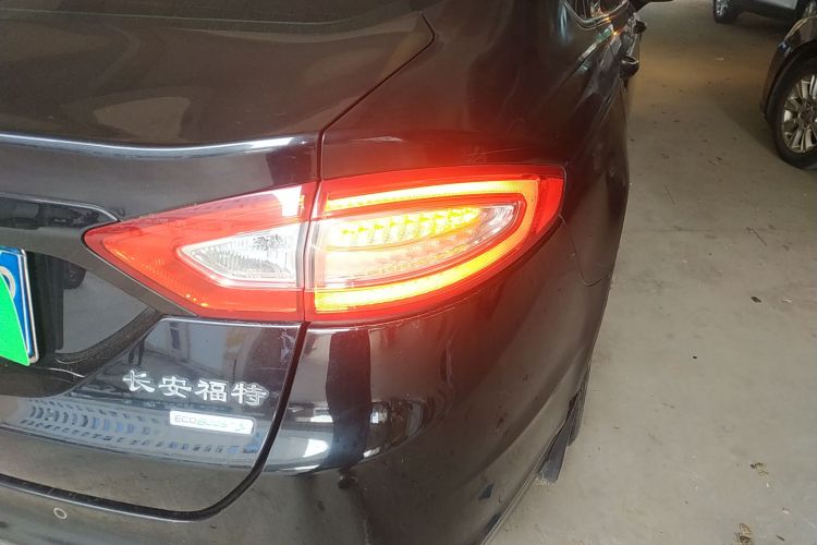 福特 蒙迪欧 2013款 1.5L GTDi180时尚型车身外观6006