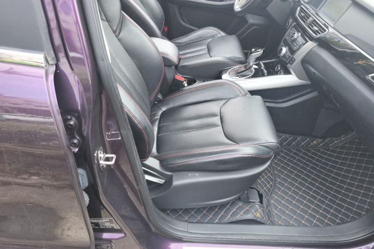 众泰 大迈X5 2017款 升级版 1.5T CVT知县型局部细节41