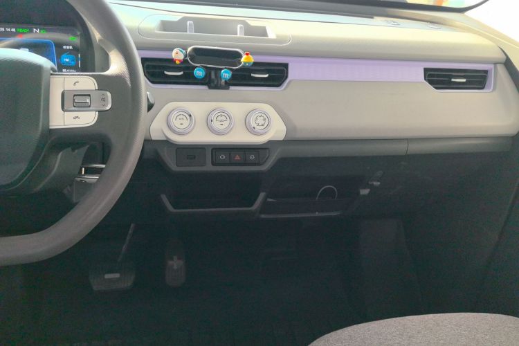 奇瑞 QQ冰淇淋 2022款 120km 甜筒 磷酸铁锂局部细节16