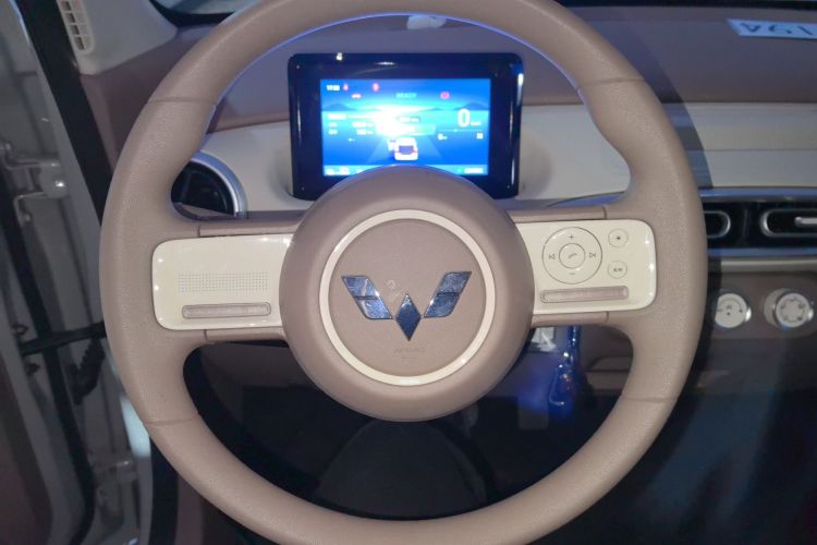 五菱汽车 宏光MINIEV 2025款 四门版 进阶款中控内饰13