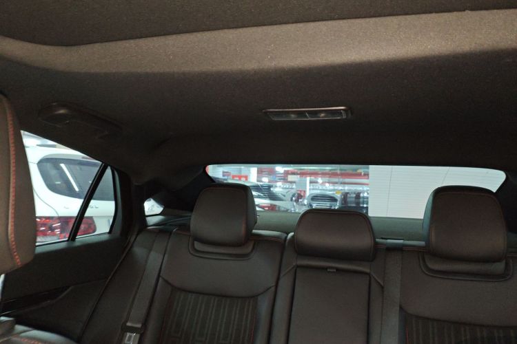 福特 蒙迪欧 2023款 EcoBoost 180 舒雅型局部细节22