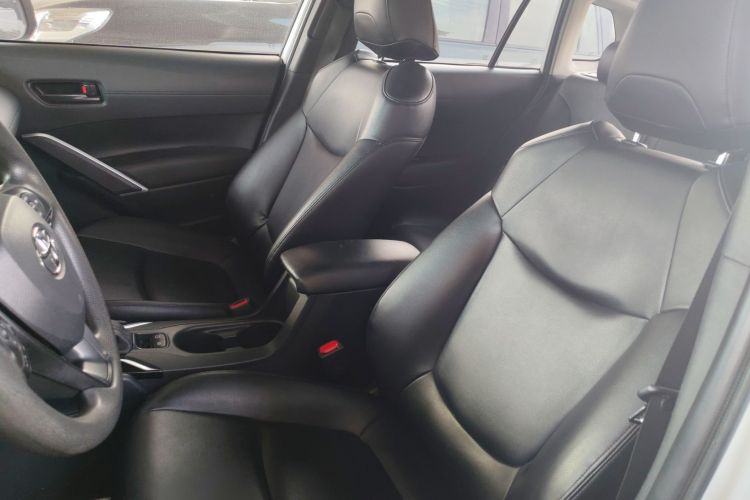 丰田 卡罗拉锐放 2022款 2.0L 先锋版局部细节19