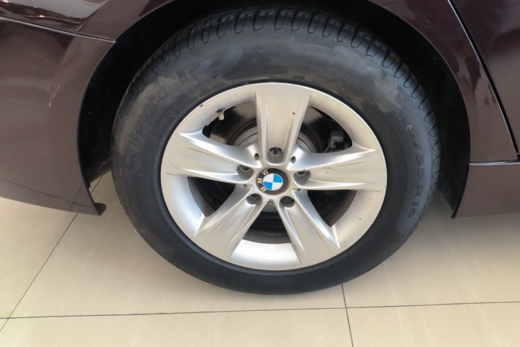 宝马3系 2016款 316Li 时尚型车身外观6008