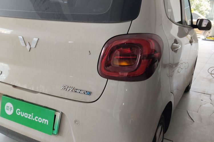 五菱汽车 宏光MINIEV 2025款 四门版 进阶款车身外观6006