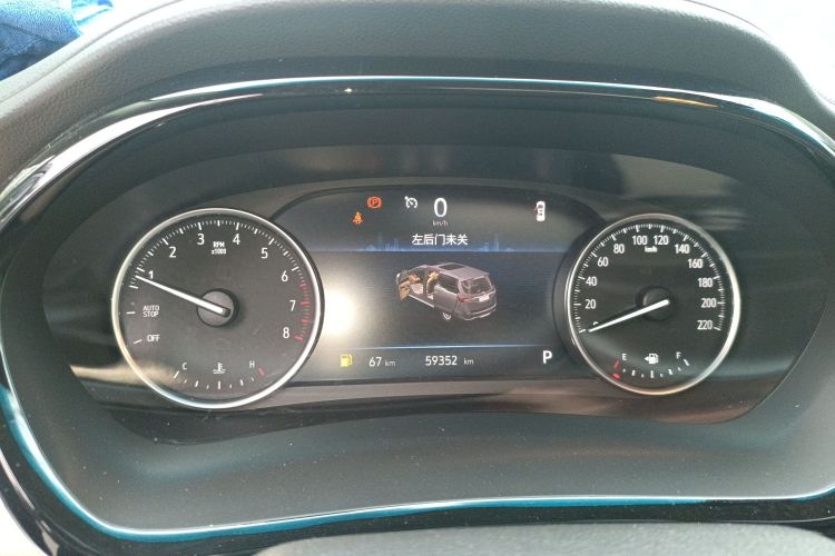 别克GL8 2023款 改款 陆上公务舱 豪华型中控内饰14