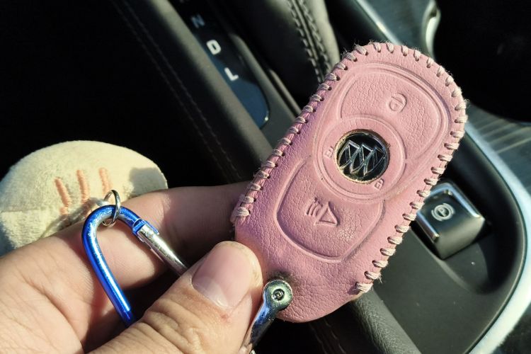 别克 昂科威 2018款 20T 两驱精英型中控内饰11