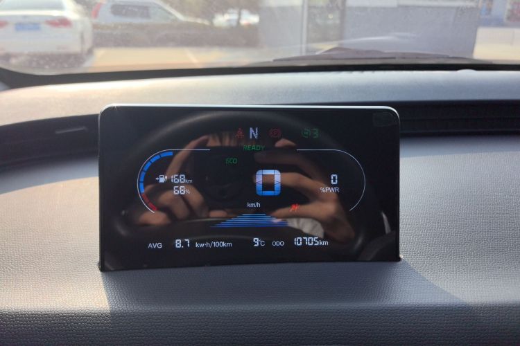 凯翼拾月 2023款 201km 踏浪版中控内饰14