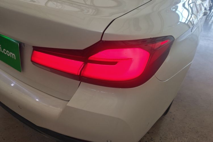 宝马5系 2021款 改款 530Li 领先型 M运动套装车身外观6006