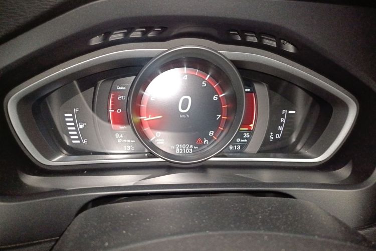 沃尔沃V40 2017款 T3 智逸版中控内饰14