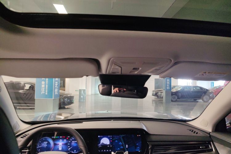 红旗HS5 2023款 2.0T 旗享Pro版中控内饰22