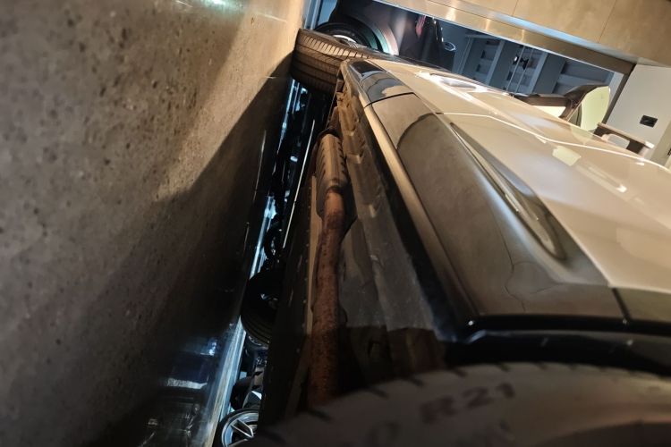 领克08 EM-P 2023款 220km 时间限量版局部细节9002