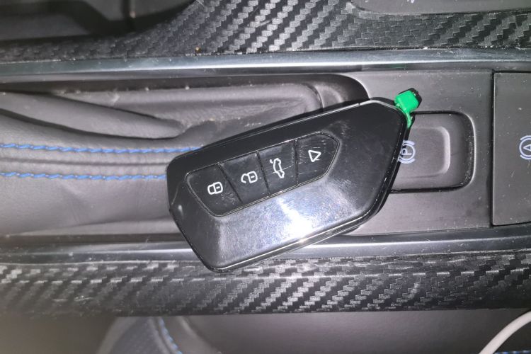 别克 微蓝6 2022款 插电混动 互联智享型中控内饰11