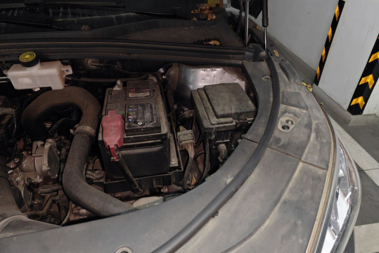 比亚迪 宋PLUS 2020款 1.5T 自动尊贵型局部细节9007