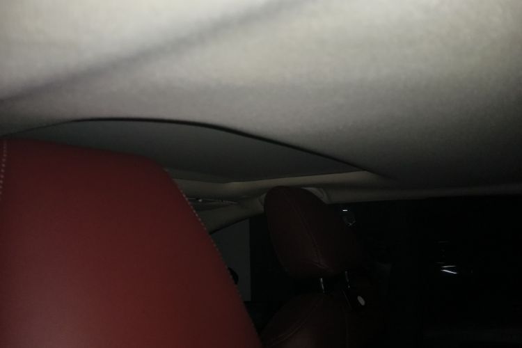 丰田 卡罗拉 2023款 1.8L 智能电混双擎 精英版中控内饰22