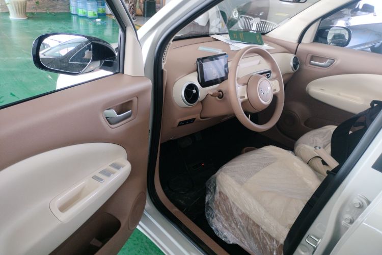 五菱汽车 宏光MINIEV 2025款 四门版 进阶款中控内饰20