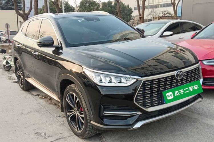 比亚迪 宋PLUS 2020款 1.5T 自动旗舰型车身外观3