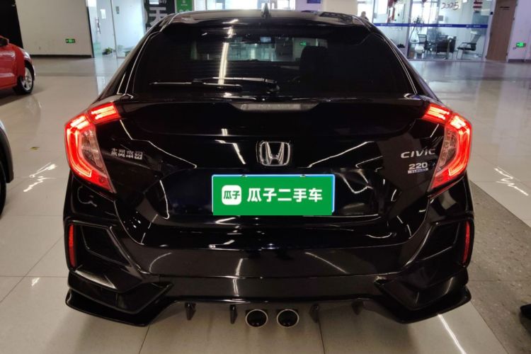 本田 思域 2021款 HATCHBACK 220TURBO CVT潮酷控车身外观6004