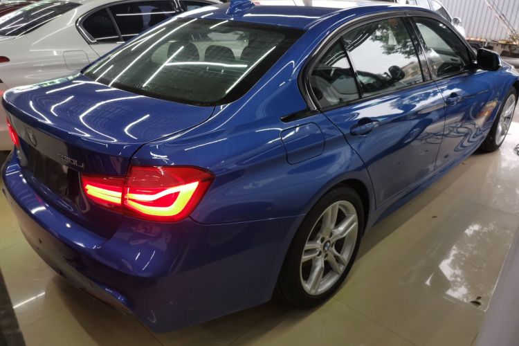 宝马3系 2017款 330Li M运动型车身外观7