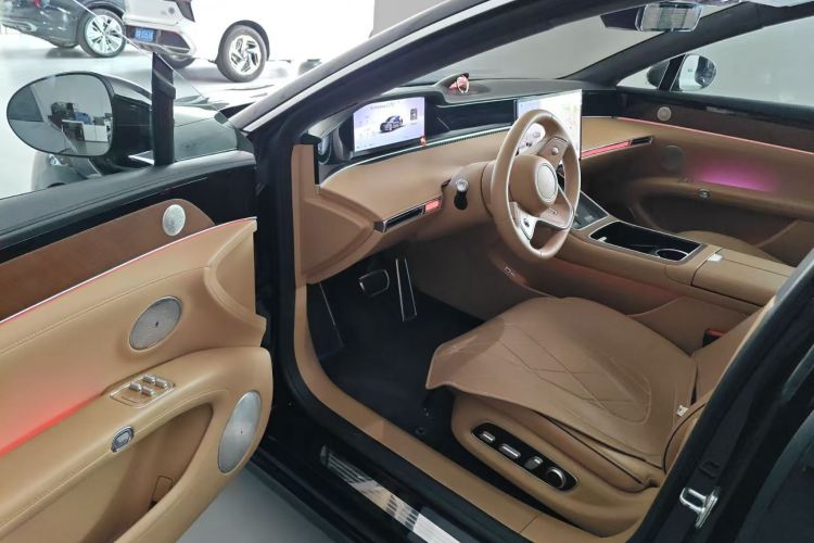 鸿蒙智行 享界S9 2024款 纯电 Ultra 四驱旗舰版中控内饰7003