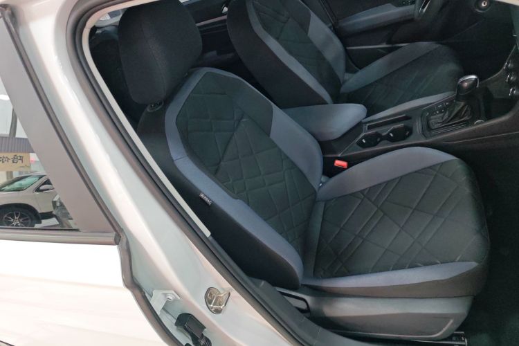 大众 朗逸 2023款 1.5L 自动得逸版局部细节41