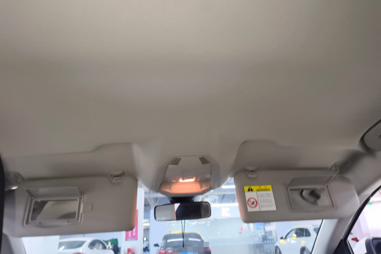 标致4008 2019款 360THP 领先版中控内饰22