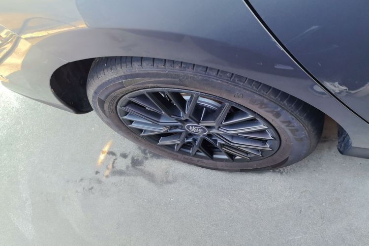 比亚迪 秦PLUS 2025款 EV 智驾版 510KM领先型车身外观6008