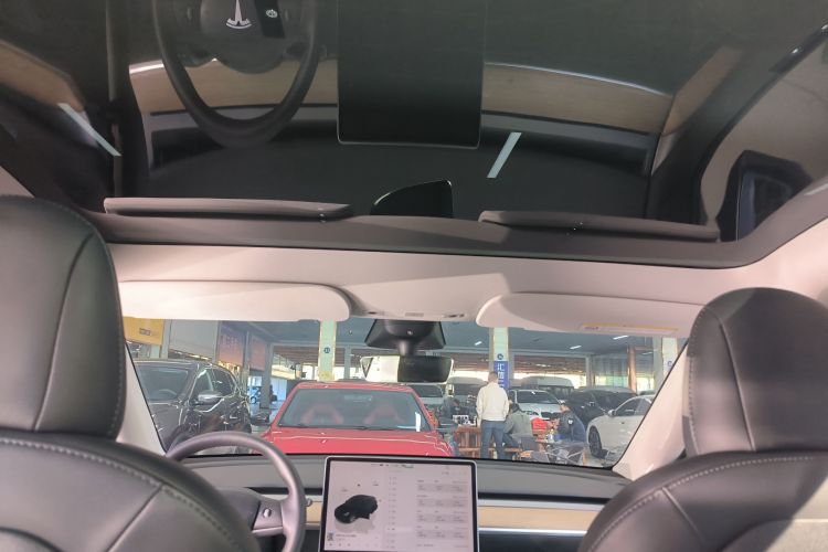 特斯拉 Model Y 2022款 后轮驱动版局部细节22