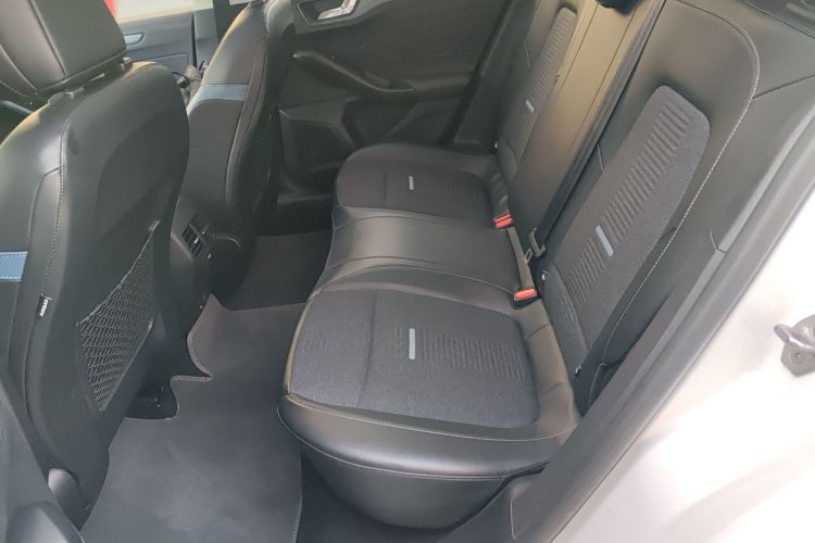 福特 福克斯 2021款 猎装版 EcoBoost 180 自动猎潮型中控内饰21