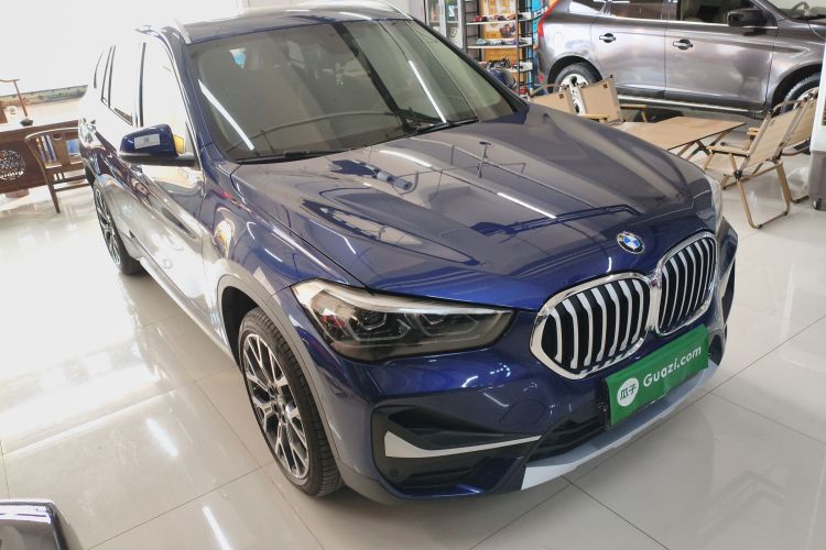 宝马X1 2020款 xDrive25Li 尊享型车身外观6002