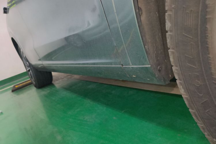 鸿蒙智行 问界M7 2022款 1.5T 后驱舒适版局部细节9001