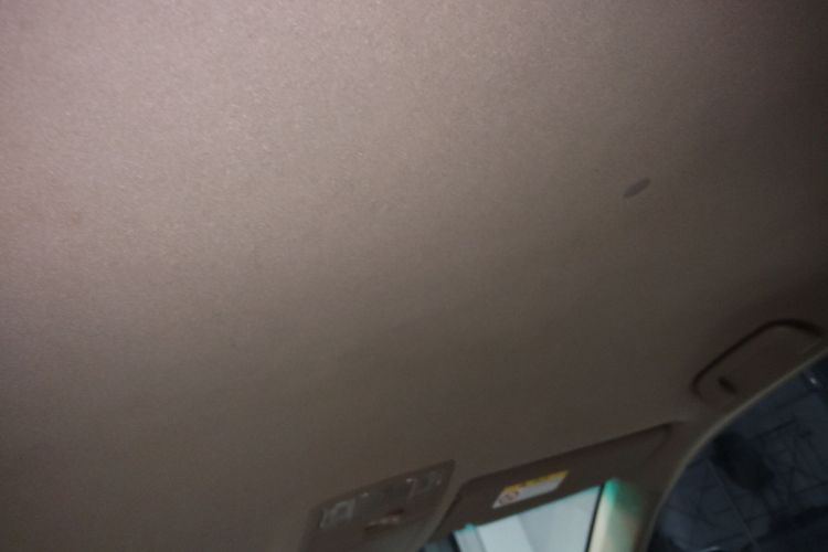 丰田 汉兰达 2012款 2.7L 两驱5座精英版中控内饰22