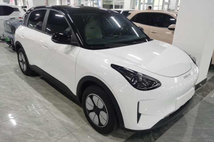 吉利银河 星愿 2025款 310km 青春版车身外观3