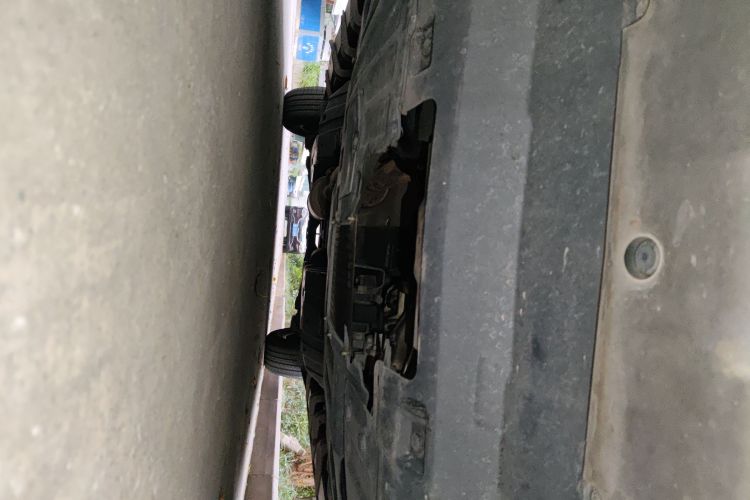 哈弗H6 2015款 运动版 1.5T 自动两驱豪华型局部细节9008