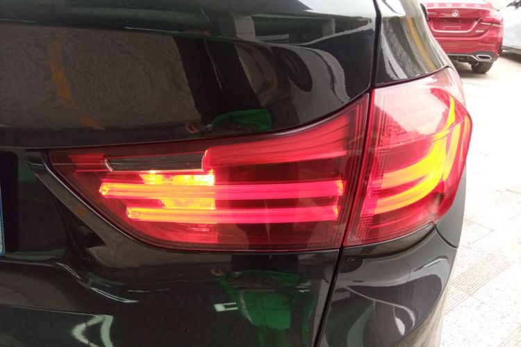 宝马5系GT 2014款 528i 领先型车身外观6006