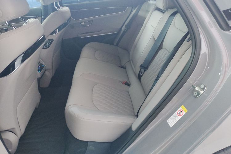 比亚迪 汉 2025款 DM-i 125KM激光雷达智驾型中控内饰21