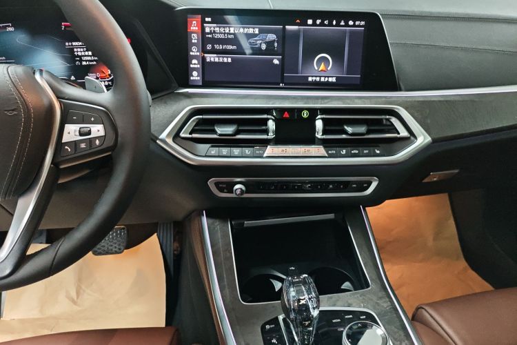 宝马X5(进口) 2019款 xDrive30i X设计套装中控内饰16