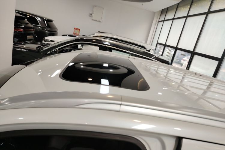 三菱 欧蓝德 2019款 2.4L 四驱致享版 5座 国VI局部细节57