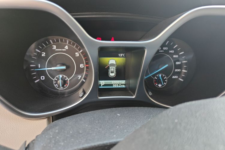 江铃 驭胜S330 2016款 1.5L GTDi 自动四驱旗舰版中控内饰14